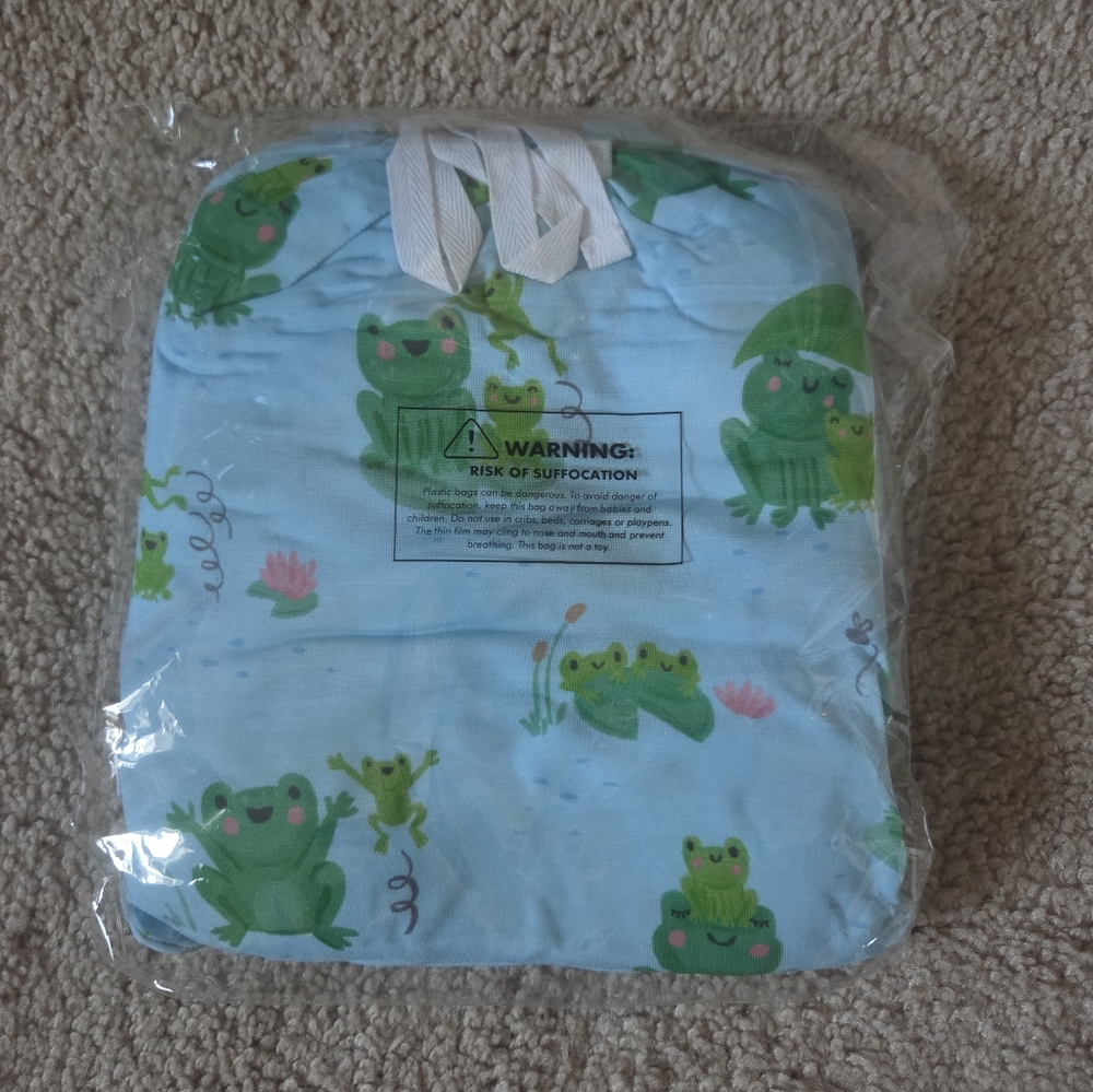 Little Sleepies Leaping Love Crib Sheet - Picture 3 of 4